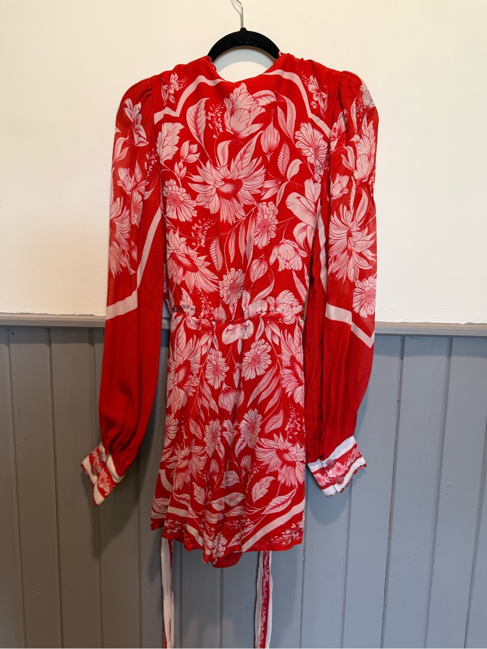 Farm Rio Dress - Picture 2 of 3